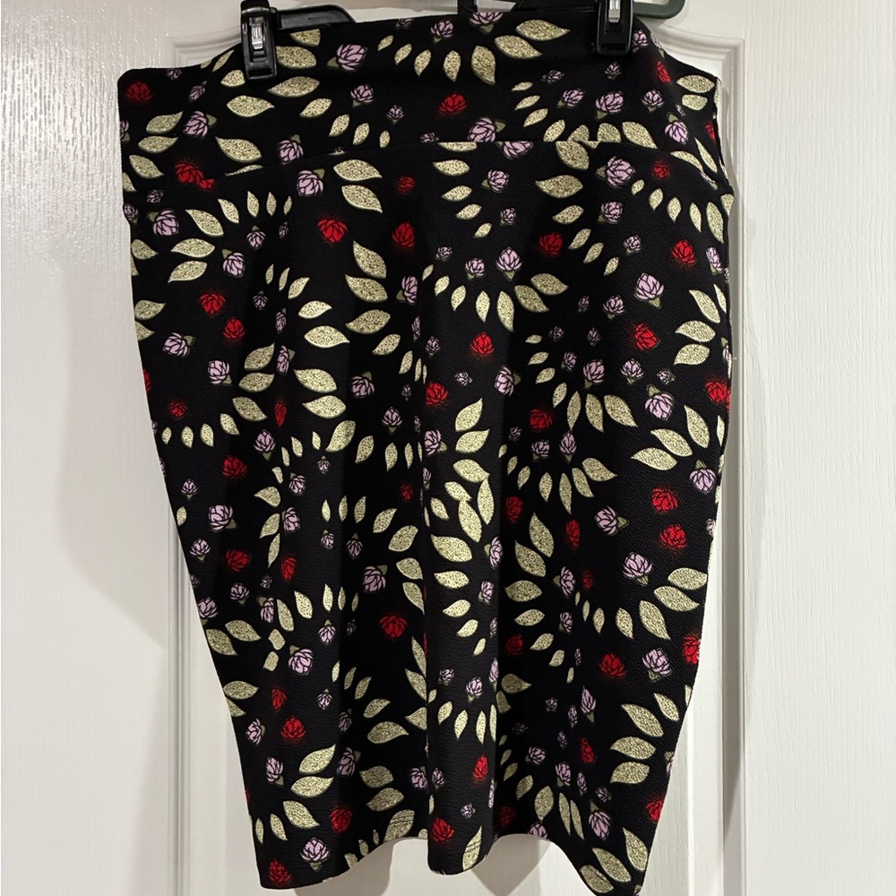 LuLaRoe Black Pencil Skirt with Red and Gold Leaf Pattern